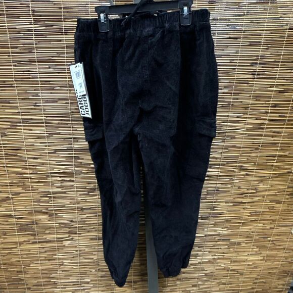Almost Famous‎ Juniors' Drawstring Cargo Joggers Size L - Picture 3 of 3